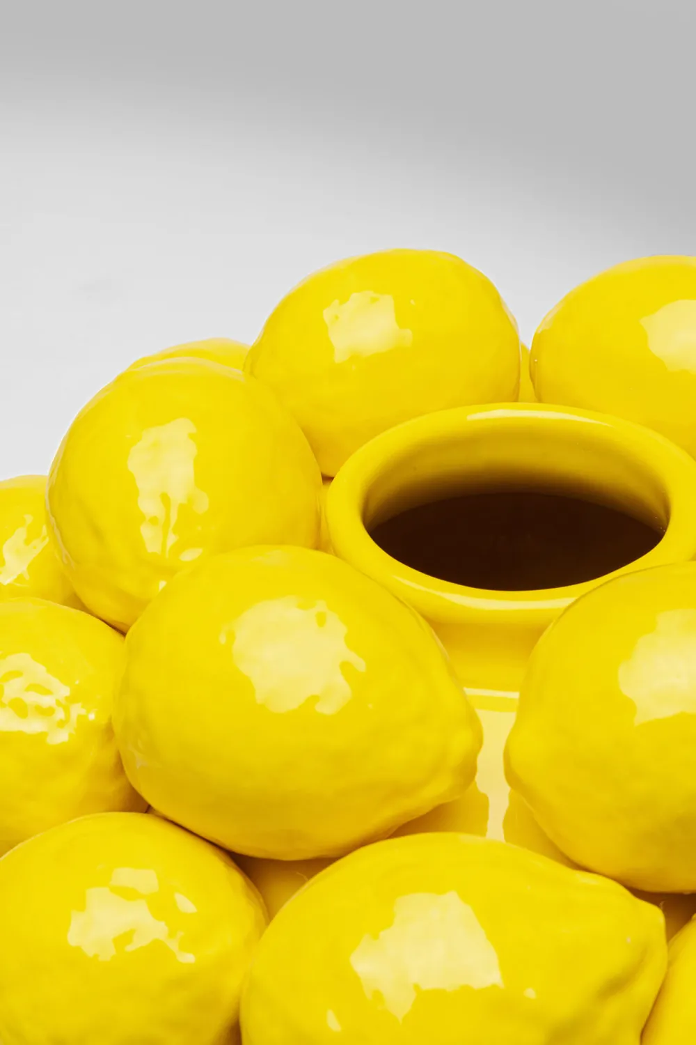 vaas_lemon_juice_cm_1.webp KARE Design Vaas Lemon Juice 40cm