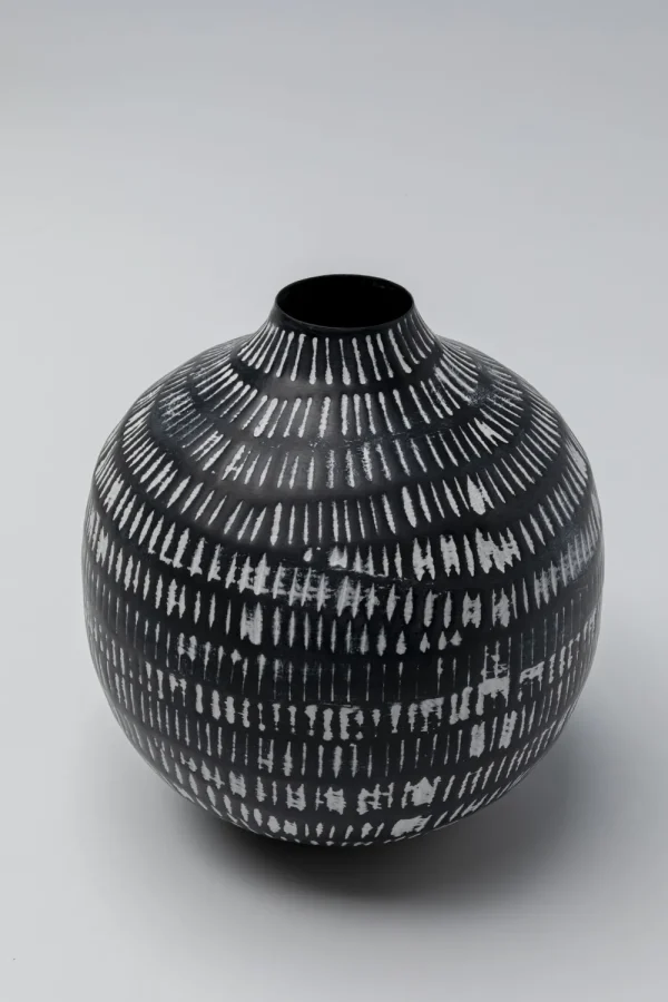 KARE Design Vaas Madalin 24cm