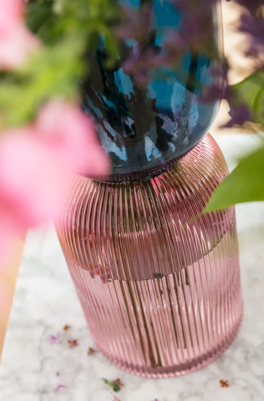 vaas_marvelous_duo_blauw_lila_cm_3.webp KARE Design Vaas Marvelous Duo Blauw Lila 40cm