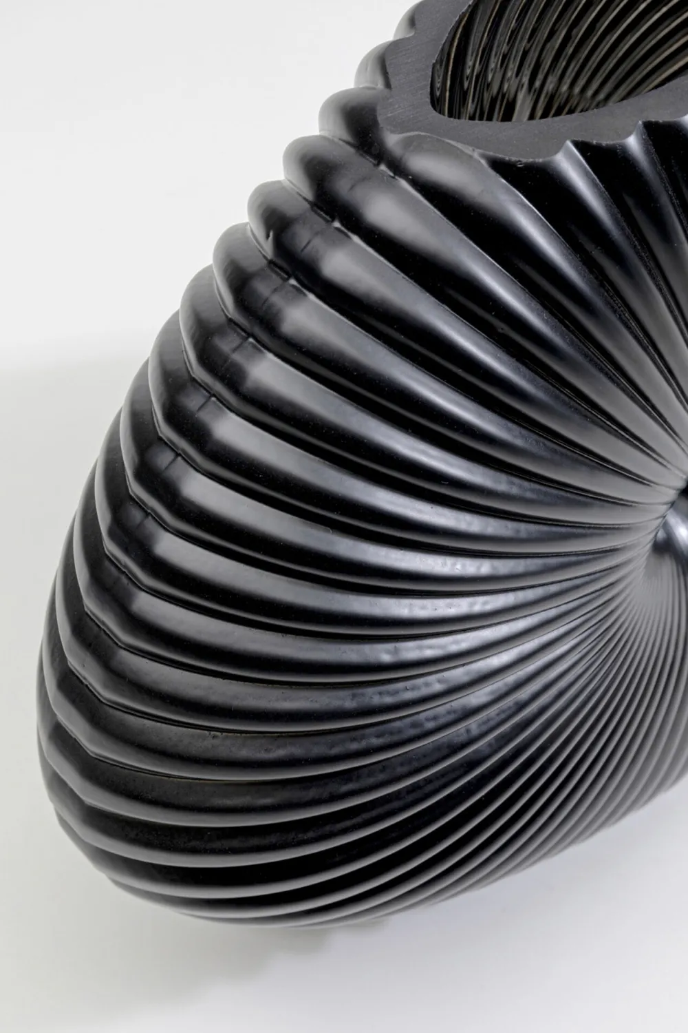 vaas_merida_cm_4.webp KARE Design Vaas Merida 26cm