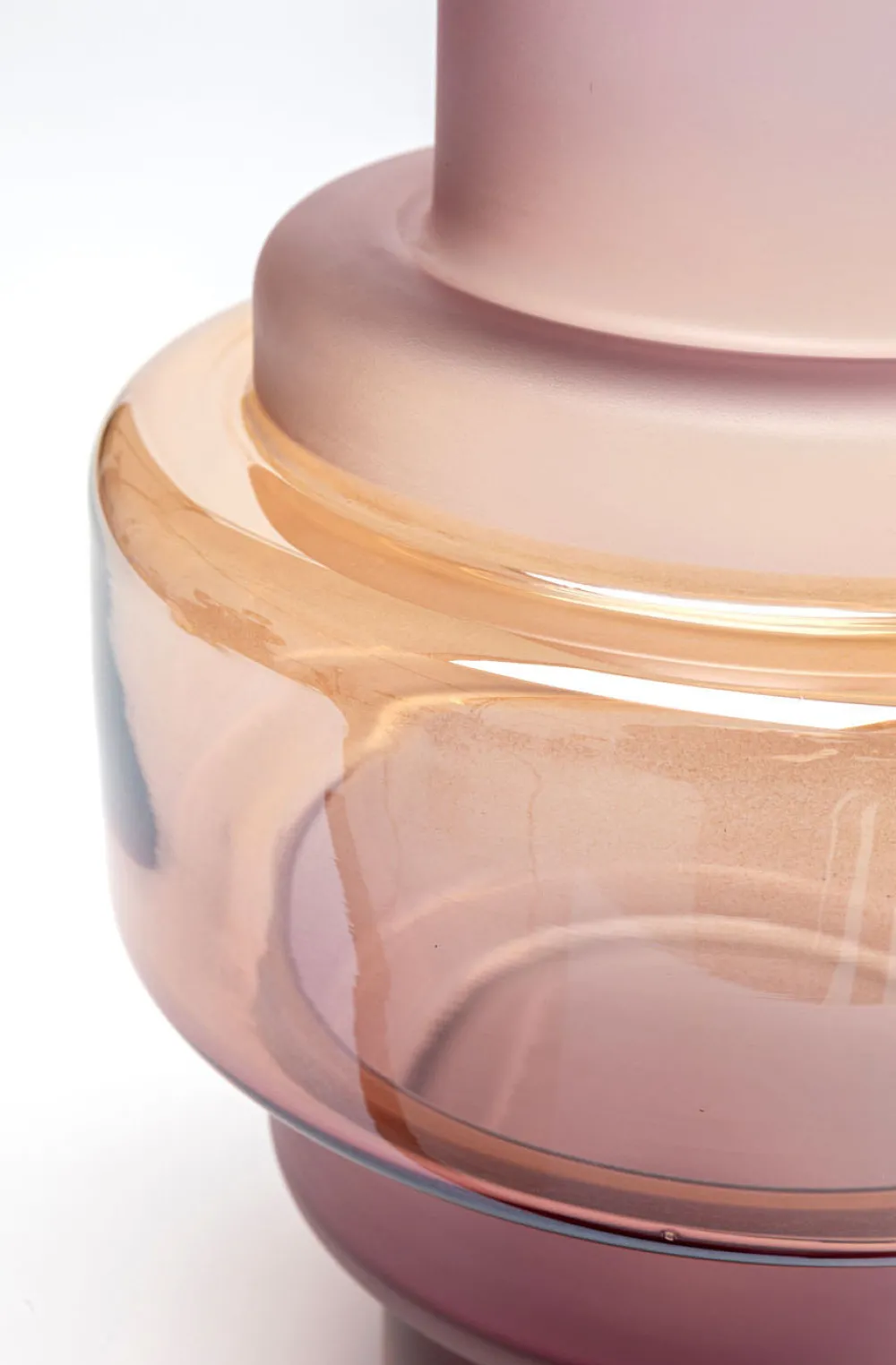 vaas_rosie_cm_3.webp KARE Design Vaas Rosie 35cm