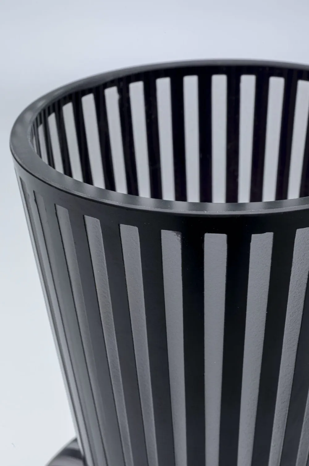 vaas_roulette_cm_3-1.webp KARE Design Vaas Roulette 41cm