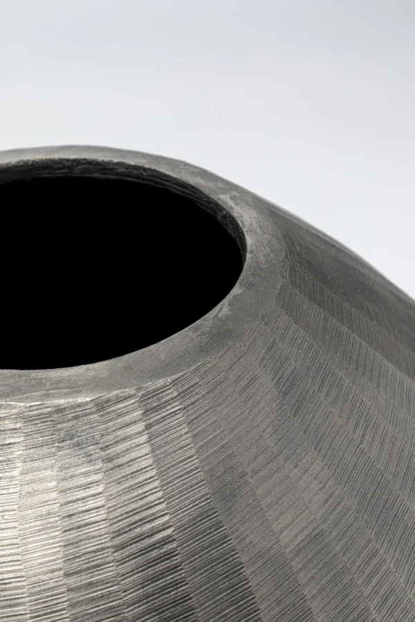 KARE Design Vaas Sacramento Carving Silver 30cm