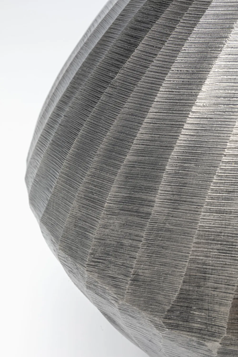 vaas_sacramento_carving_silver_cm_2.webp KARE Design Vaas Sacramento Carving Silver 30cm