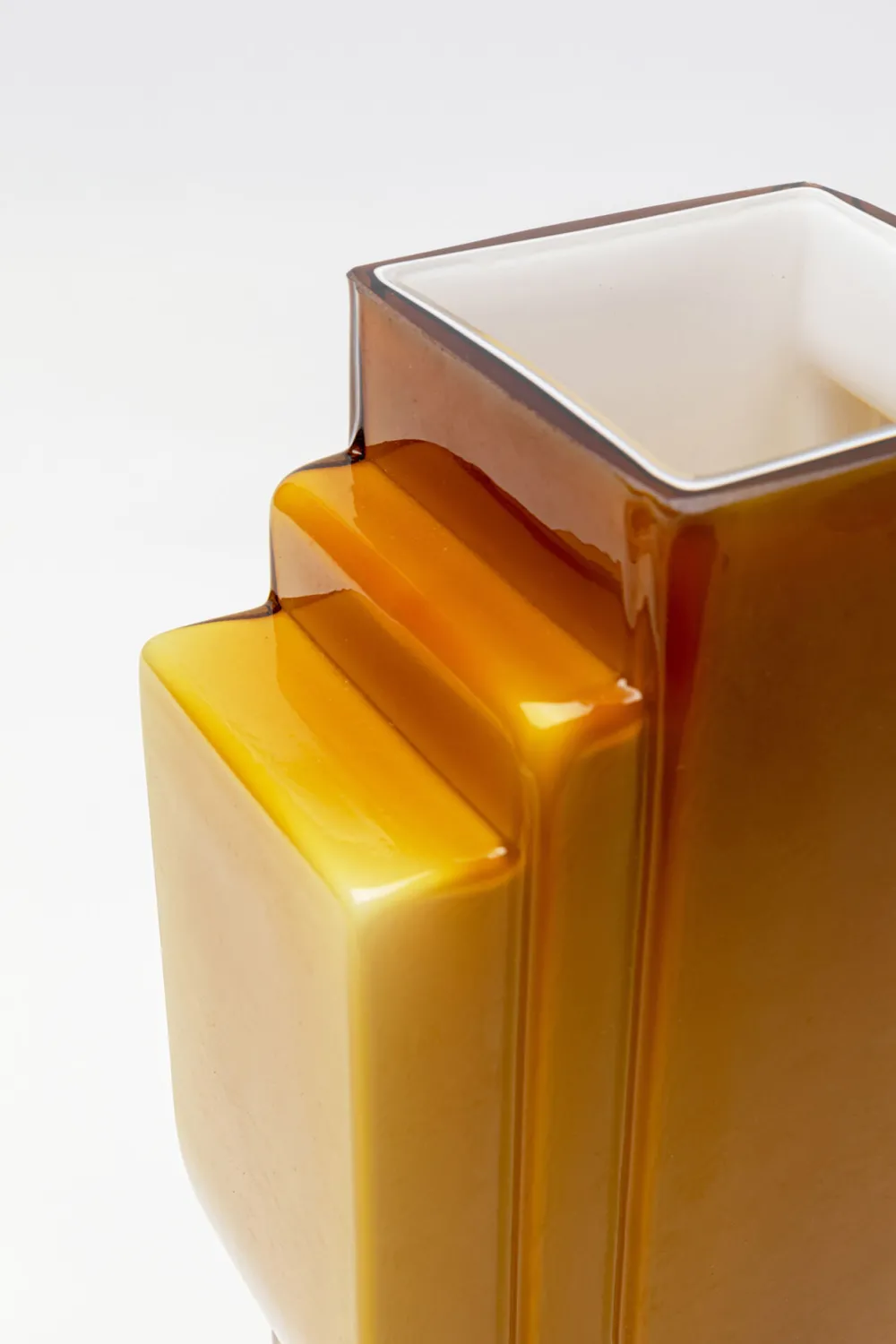 vaas_vegas_home_cm_3.webp KARE Design Vaas Vegas Home 34cm