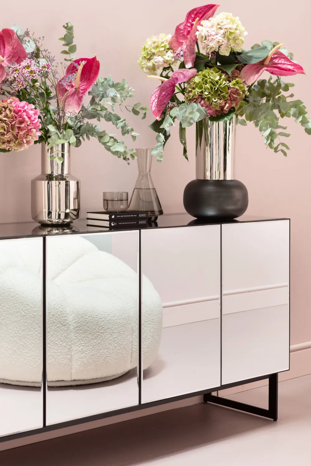 vaas_vesuv_black_cm_4.webp KARE Design Vaas Vesuv Black 42cm