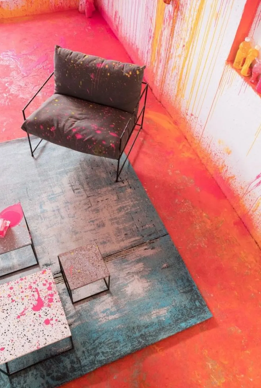 vloerkleed_abstract_lichtblauw_xcm_4-1.webp KARE Design Vloerkleed Abstract Lichtblauw 170x240cm