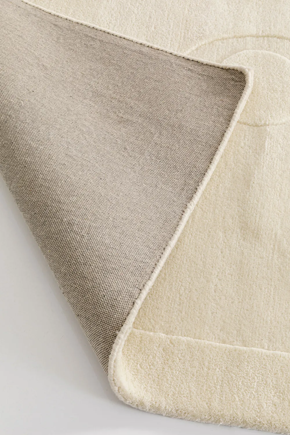 vloerkleed_conor_off_white_xcm_1.webp KARE Design Vloerkleed Conor Off White 170x240cm