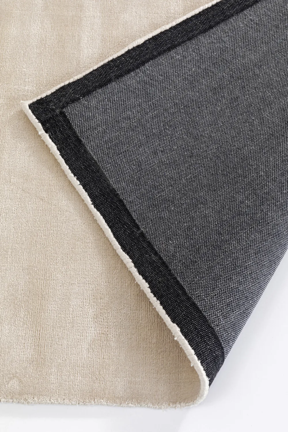 vloerkleed_cosy_classic_creme_xcm_4-1.webp KARE Design Vloerkleed Cosy Classic Creme 170x240cm