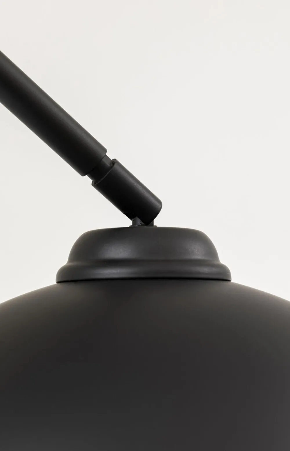 vloerlamp_lounge_klein_deal_eco_mat_zwart_5.webp KARE Design Vloerlamp Lounge Klein Deal Eco Mat Zwart