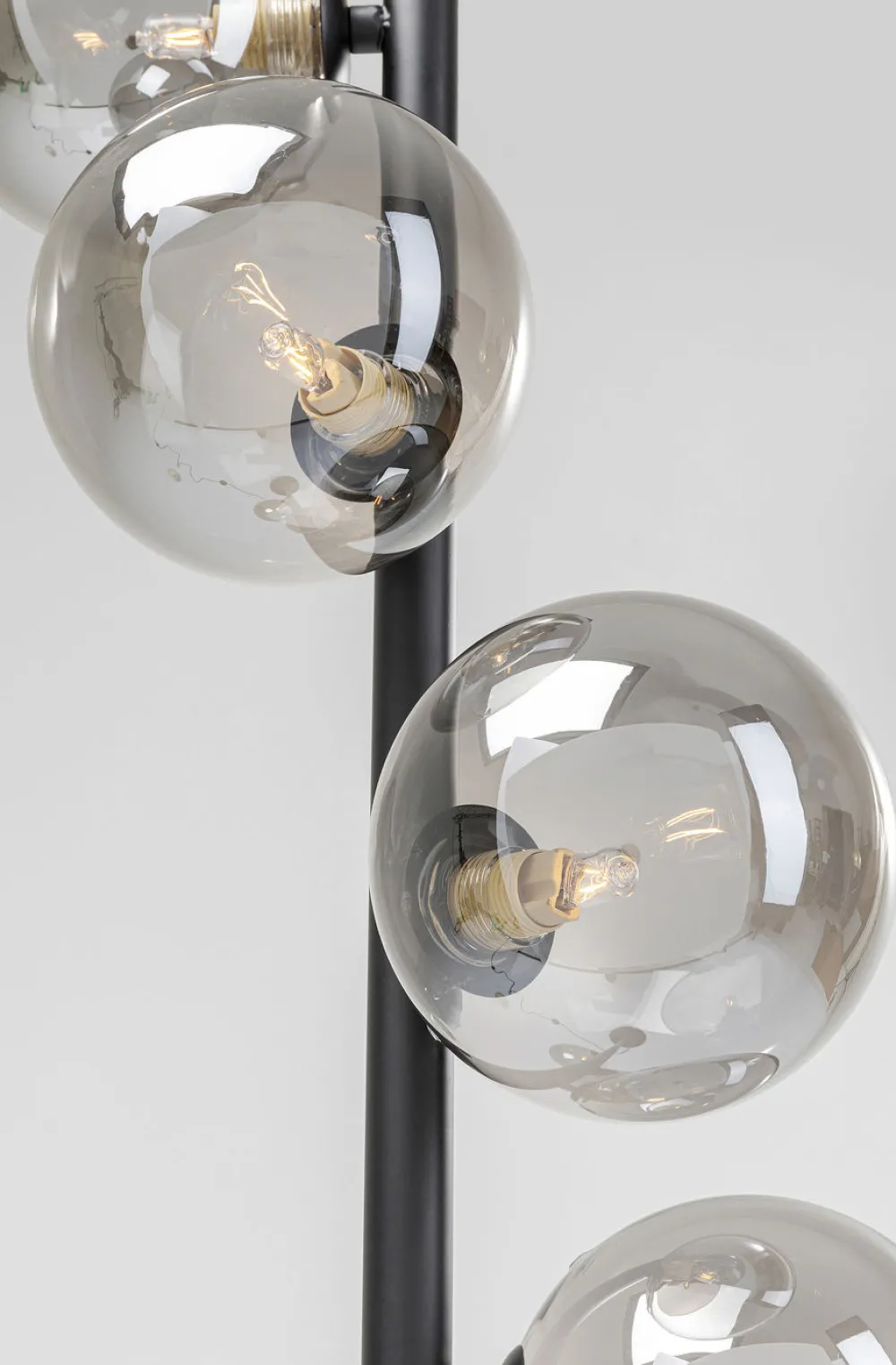 vloerlamp_scala_balls_zwart_cm_2.webp KARE Design Vloerlamp Scala Balls Zwart 160cm