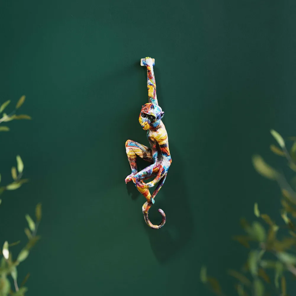 wanddecoratie_hanging_ape_bunt_0.webp KARE Design Wanddecoratie Hanging Ape Bunt