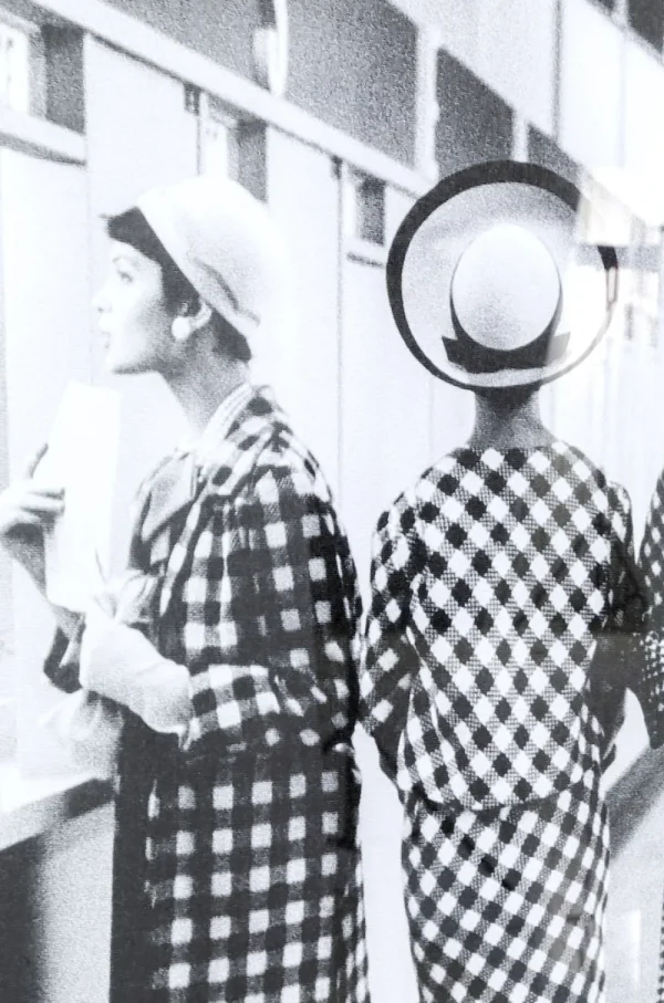 KARE Design Wandfoto Book Club 105x85cm