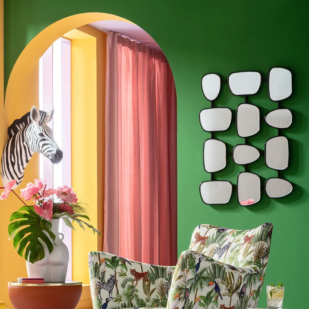 wandspiegel_nastro_black_xcm_0.webp KARE Design Wandspiegel Nastro Black 80x114cm